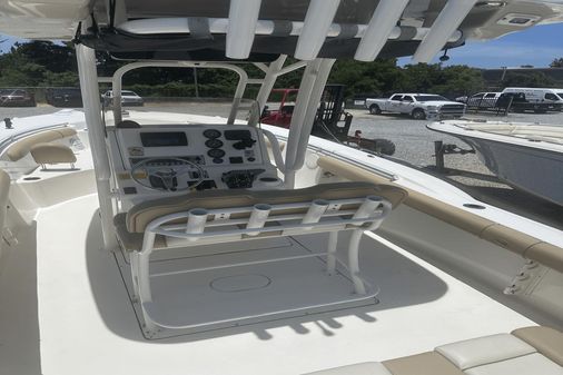 Key West 244 Center Console image