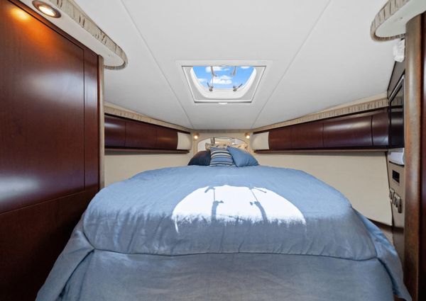 Sea Ray 44 Sundancer image