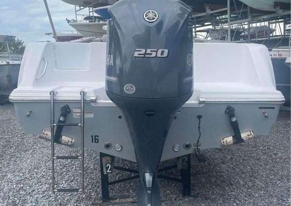 Sportsman Open 232 Center Console image