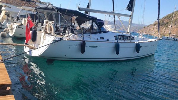 Beneteau Oceanis 43 image