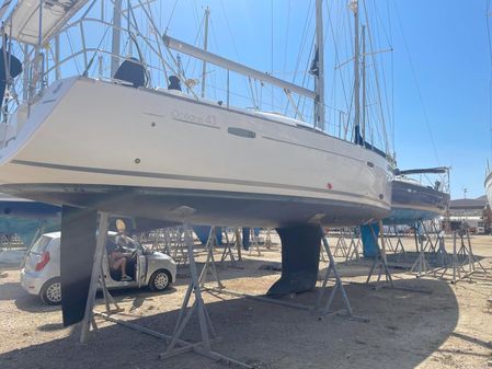 Beneteau Oceanis 43 image