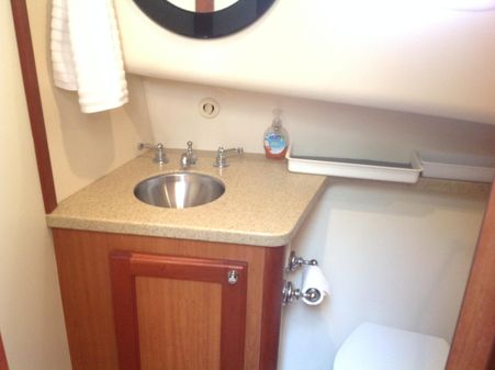 Mainship 34 Trawler image