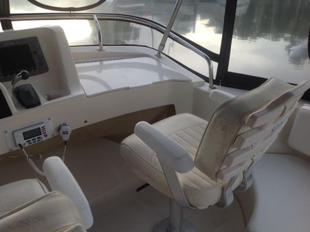 Mainship 34 Trawler image
