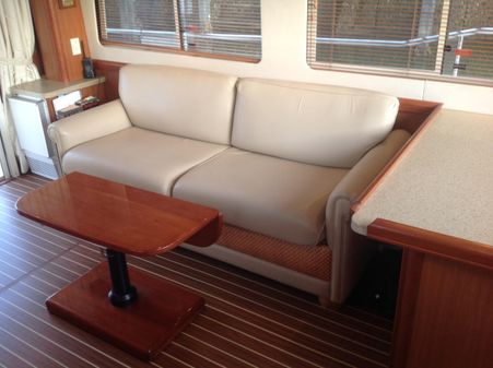Mainship 34 Trawler image