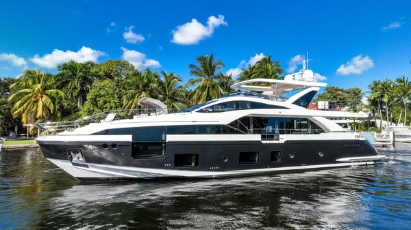 Azimut Grande 27 METRI