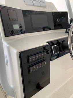 Ocean-master 31-CENTER-CONSOLE image