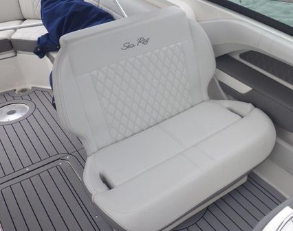 Sea Ray SLX 310 OB image