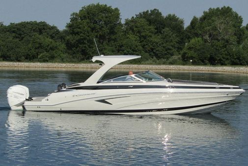 Crownline 330 XSS image