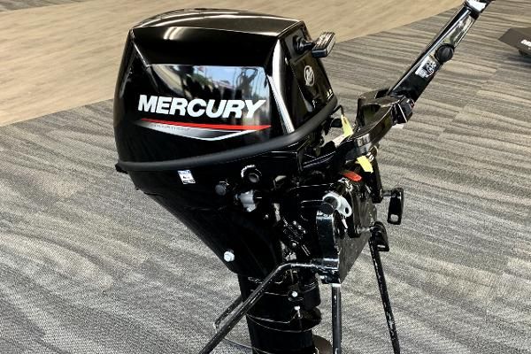 Mercury 8 HP Long Shaft (20in) Rope Start
