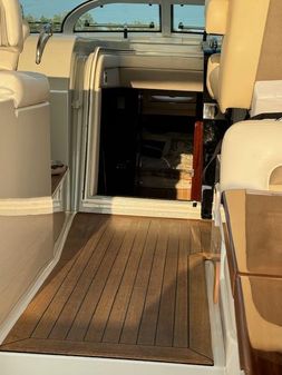 Sea Ray 470 Sundancer image