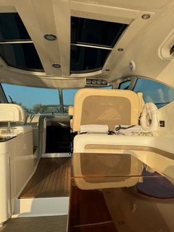 Sea Ray 470 Sundancer image