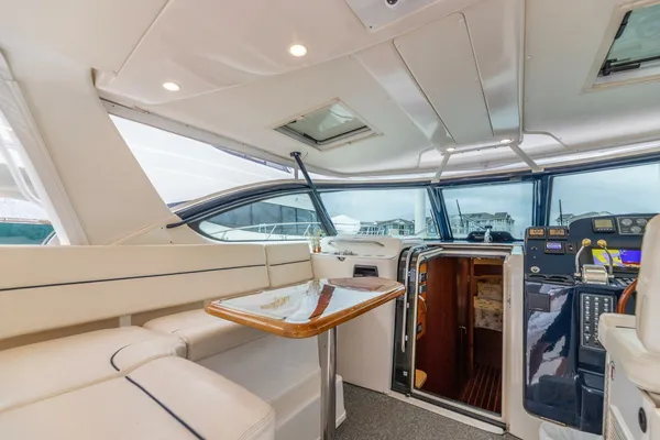 Tiara Yachts 3800 Open image