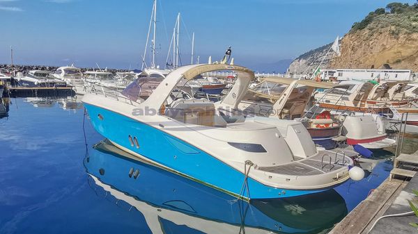 Mano Marine Gran Sport 37