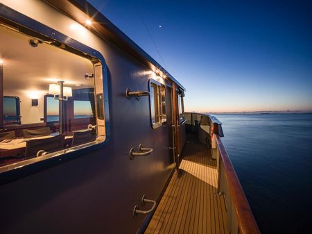 Laurent-giles TSDMY-GENTLEMAN-S-MOTOR-YACHT image