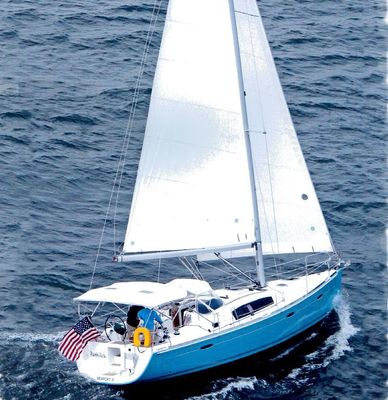 Beneteau OCEANIS-40-TRI-CABIN - main image