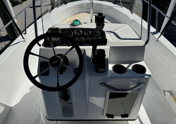 Boston Whaler 180 Dauntless image