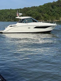 Sea Ray 320 DA Coupe image