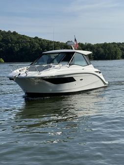 Sea Ray 320 DA Coupe image