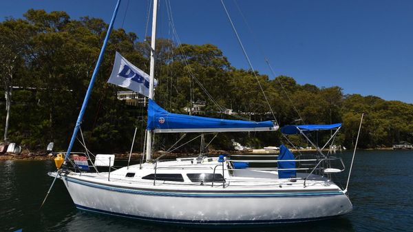 Catalina 270