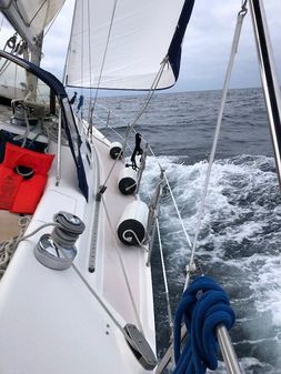 Catalina 380 image