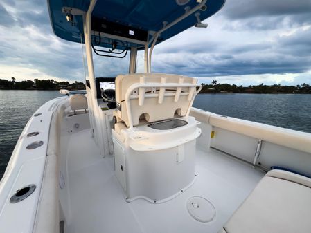 Sea Hunt Gamefish 25 image