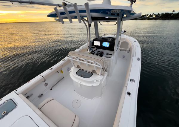 Sea Hunt Gamefish 25 image