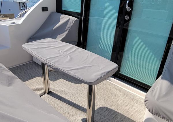 Tiara Yachts 39 image