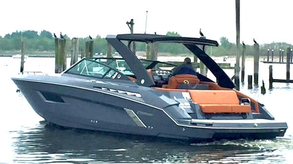 Cruisers 338
