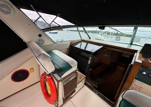 Sea-ray 390-EXPRESS-CRUISER image