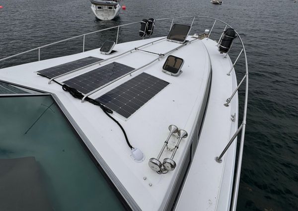 Sea-ray 390-EXPRESS-CRUISER image