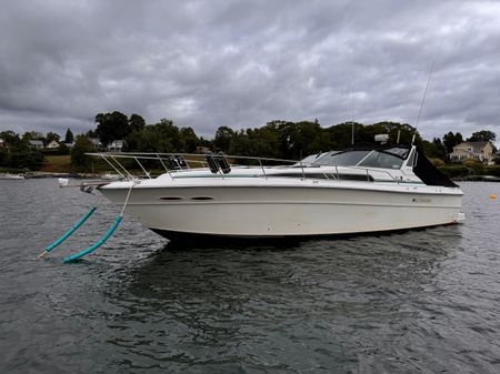 Sea Ray 390 Express Cruiser image