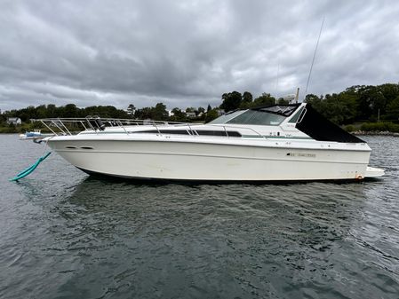 Sea Ray 390 Express Cruiser image