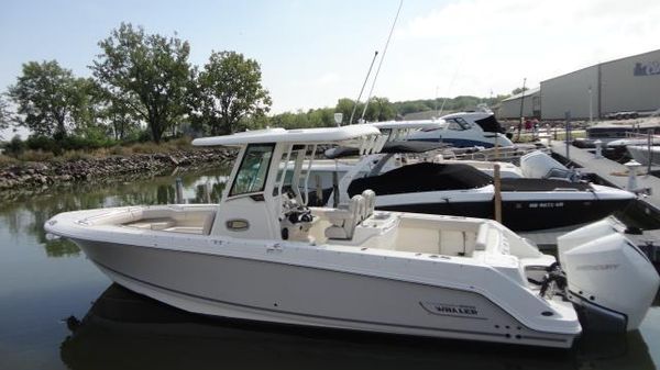 Boston Whaler 280 Outrage