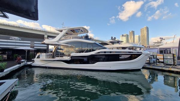 Galeon 560 Fly 