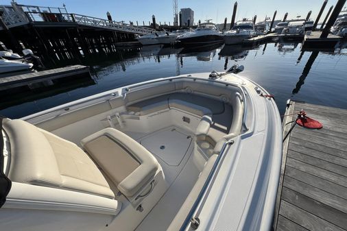 Boston Whaler 230 Outrage image