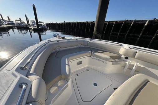 Boston Whaler 230 Outrage image