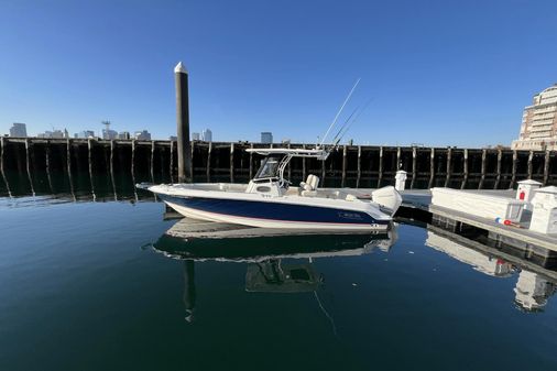 Boston Whaler 230 Outrage image