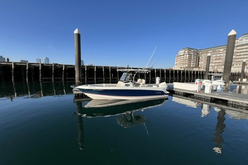 Boston Whaler 230 Outrage image