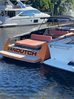 VanDutch 40 Open Bow image