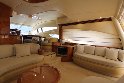 Azimut 62 image