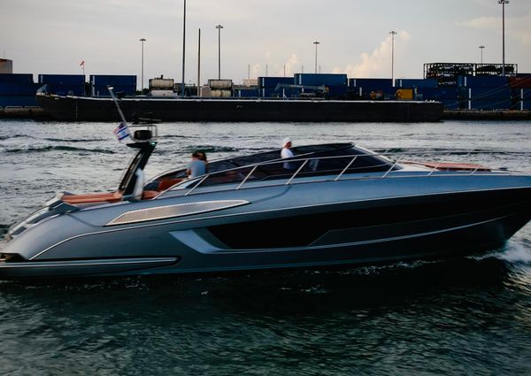 Riva 56 RIVALE image