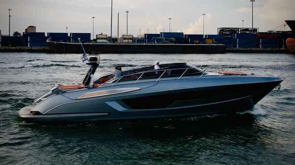 Riva 56 RIVALE image