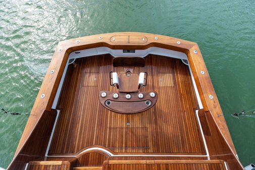 Titan Yachts 62 image