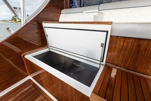 Titan Yachts 62 image