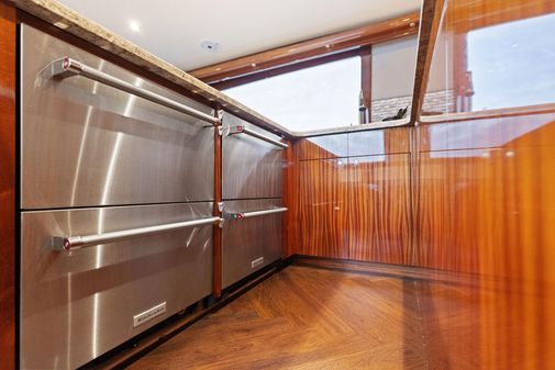 Titan Yachts 62 image