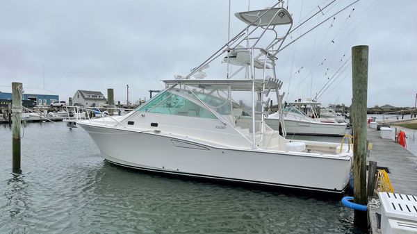 Cabo 35 Express