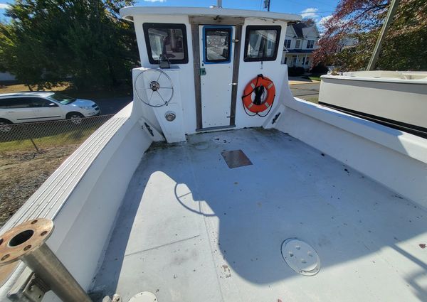 Kinnamon PILOT-HOUSE-CHESAPEAKE-DEADRISE image