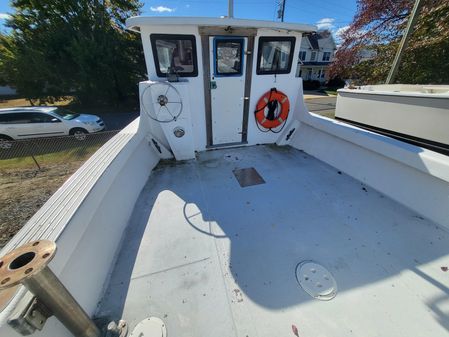 Kinnamon PILOT-HOUSE-CHESAPEAKE-DEADRISE image