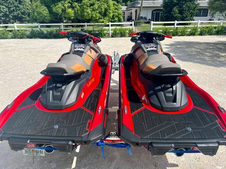 Yamaha-waverunner VX-CRUISERS-LIMITED image