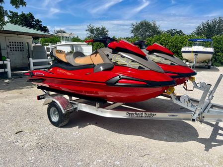 Yamaha-waverunner VX-CRUISERS-LIMITED image